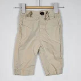 0-3M
Mini Chinos