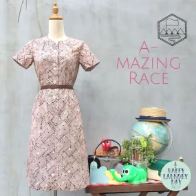 A Mazing Race | Vintage 1960s Geometric Op-art print Shift dress | Cute neckline