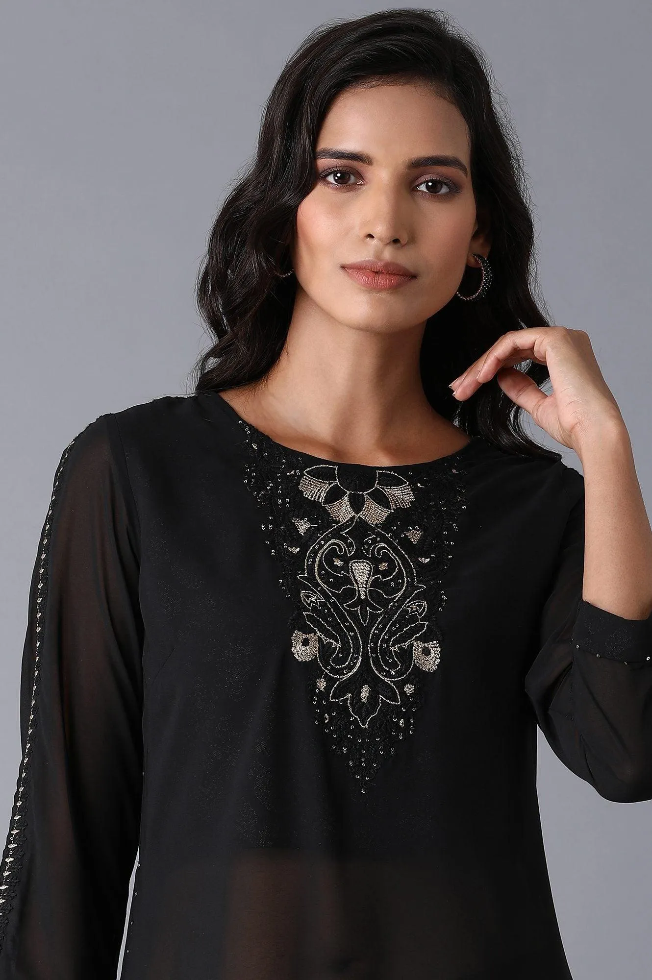 Black Layered kurta-Divided Skirt Set