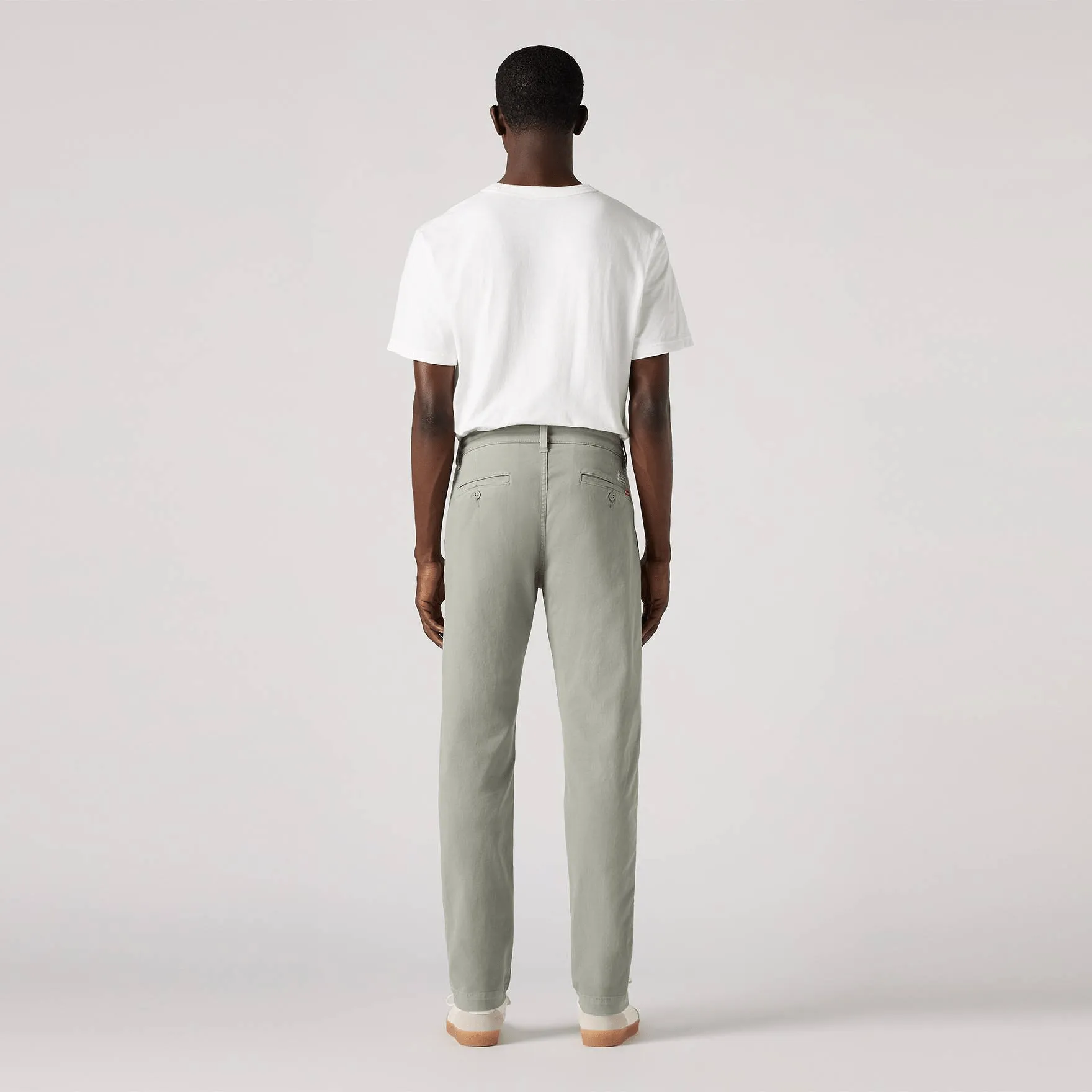 Levi's XX Chino Standard Taper Pants In Shadow Shady Green