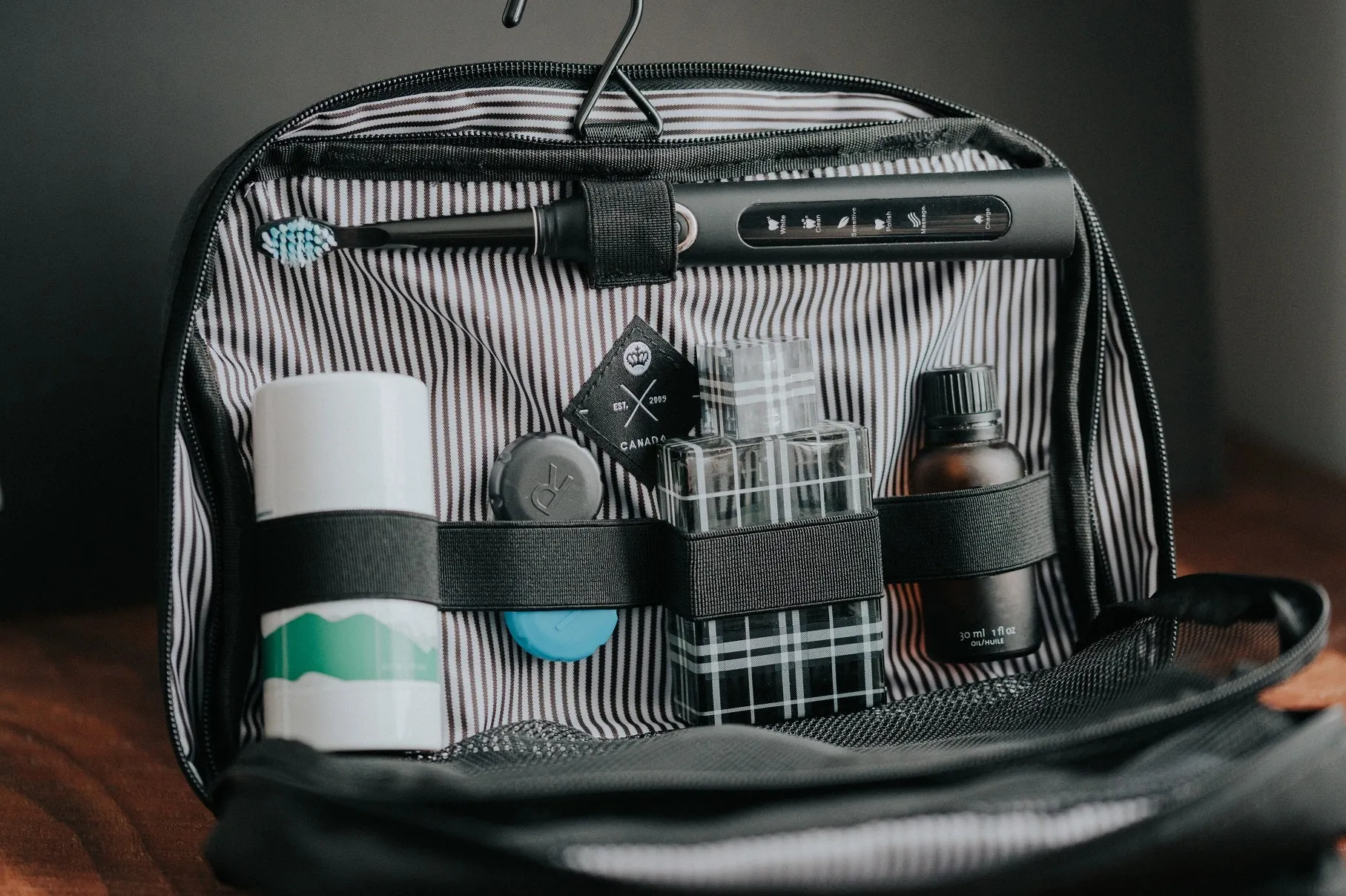 SIMCOE - Hanging Essentials kit
