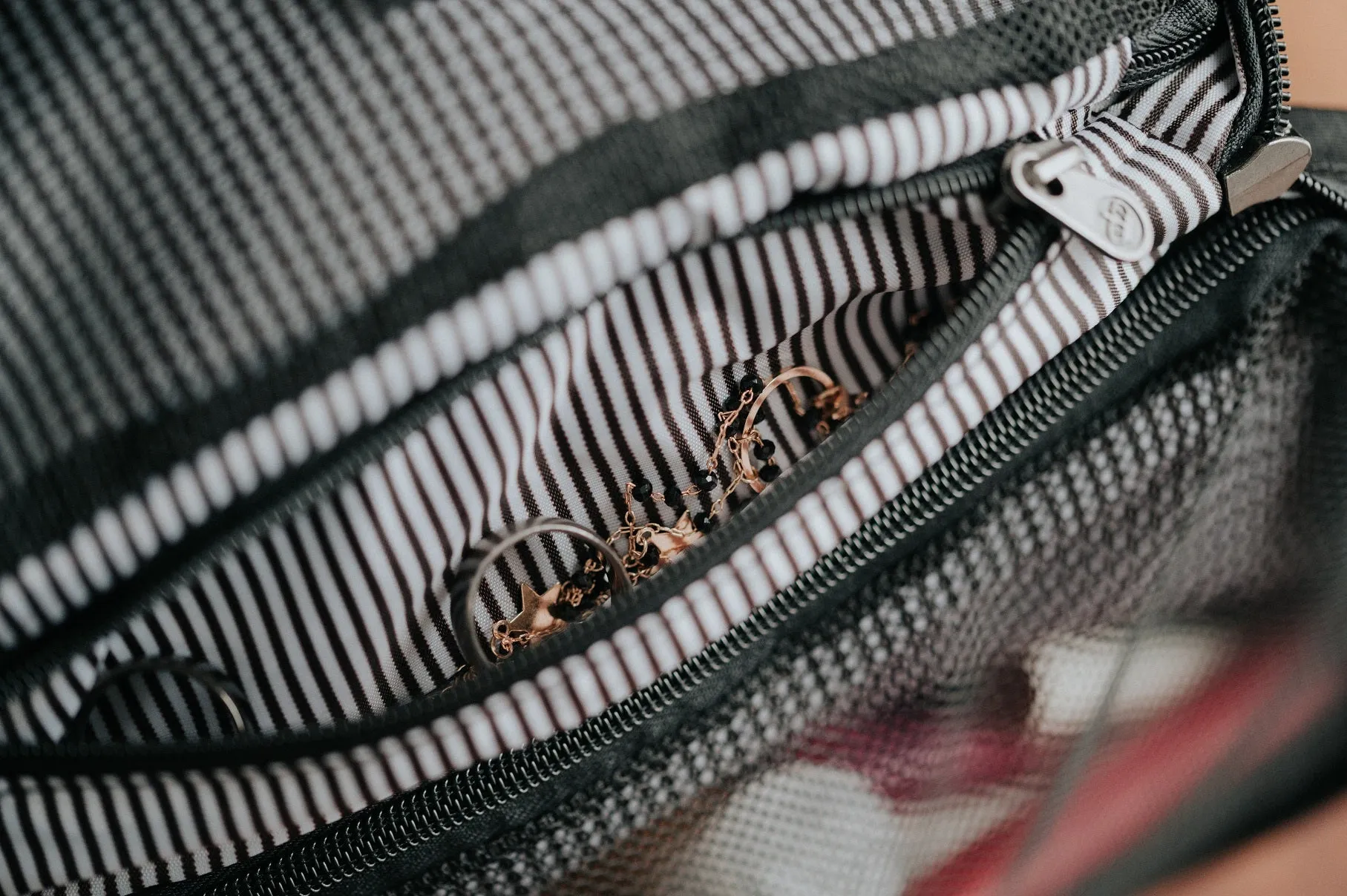 SIMCOE - Hanging Essentials kit