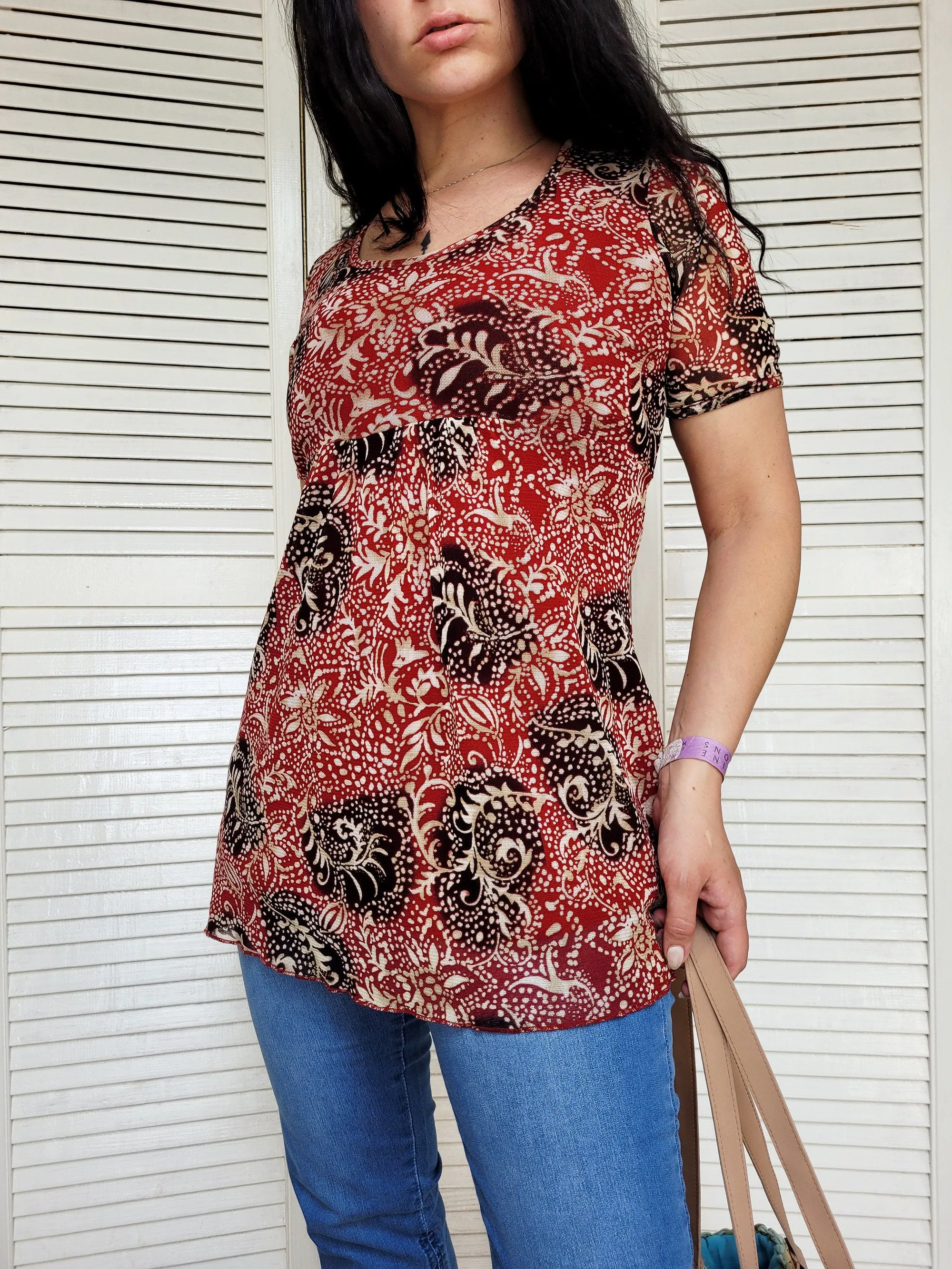 Vintage Y2K 00s red floral mesh tunic top